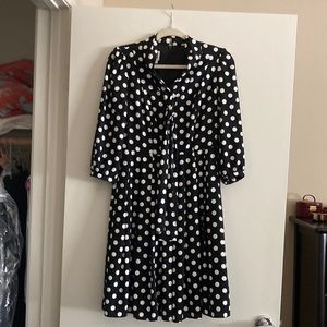 Anne Klein, gathers at waist, cute swing dress, perf cond, too small for me now